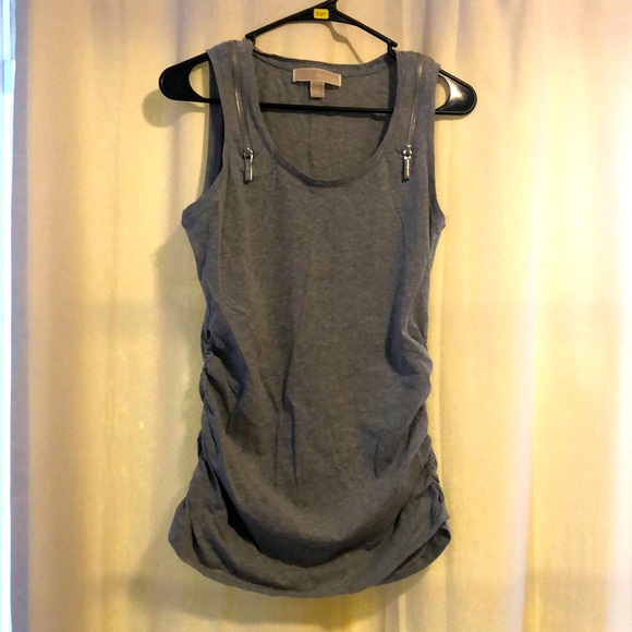 🎉4 for $20 Michael Kors Medium Gray Tank - Picture 1 of 5